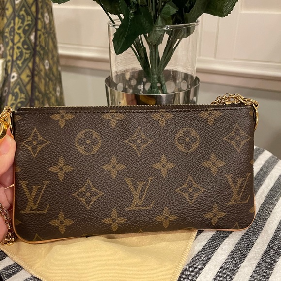 Louis Vuitton Milla Clutch - Picture 6 of 12